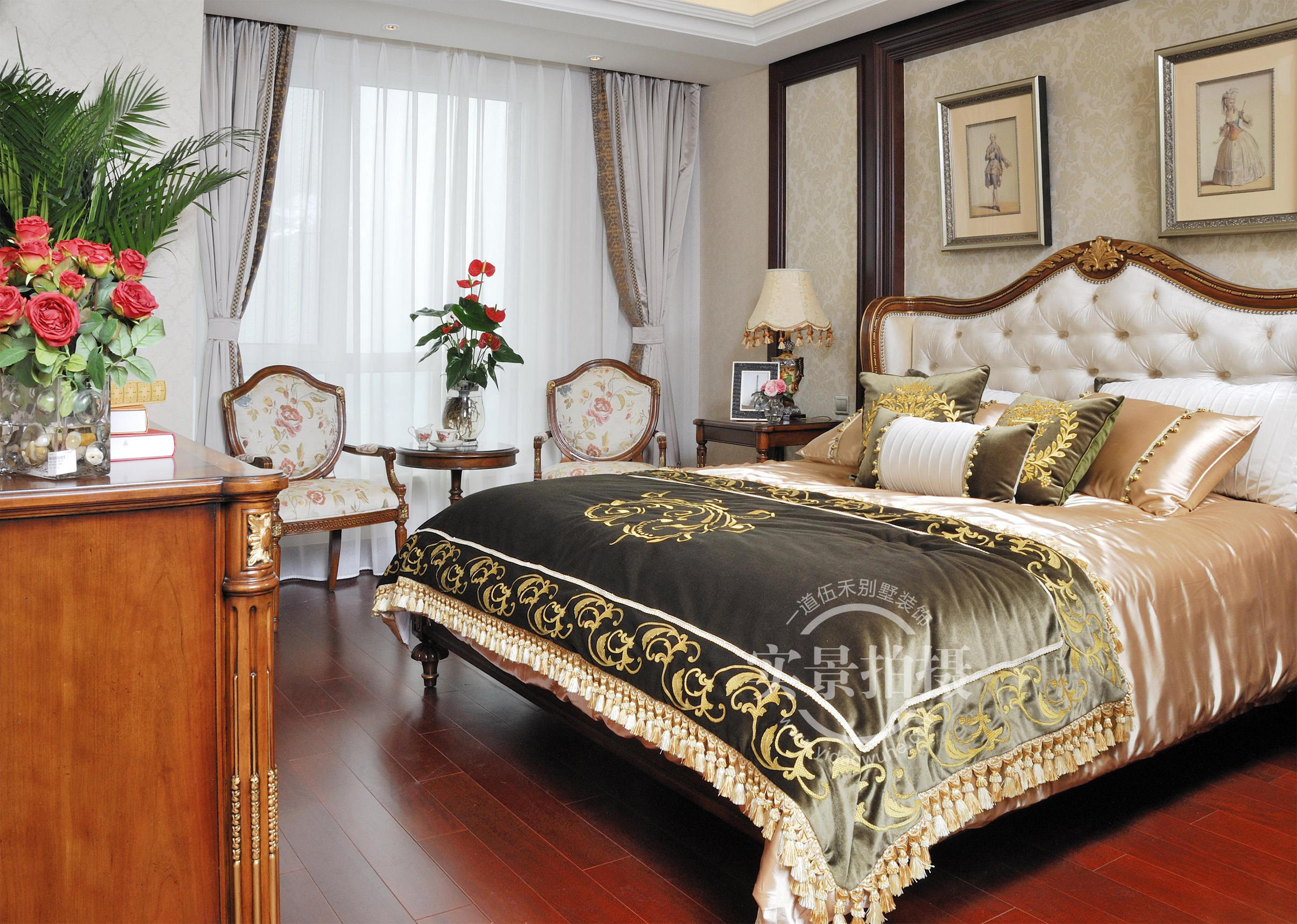 简约 法式风格 三居 卧室图片来自别墅设计师杨洋在古典华贵法式--橡树湾装修设计的分享