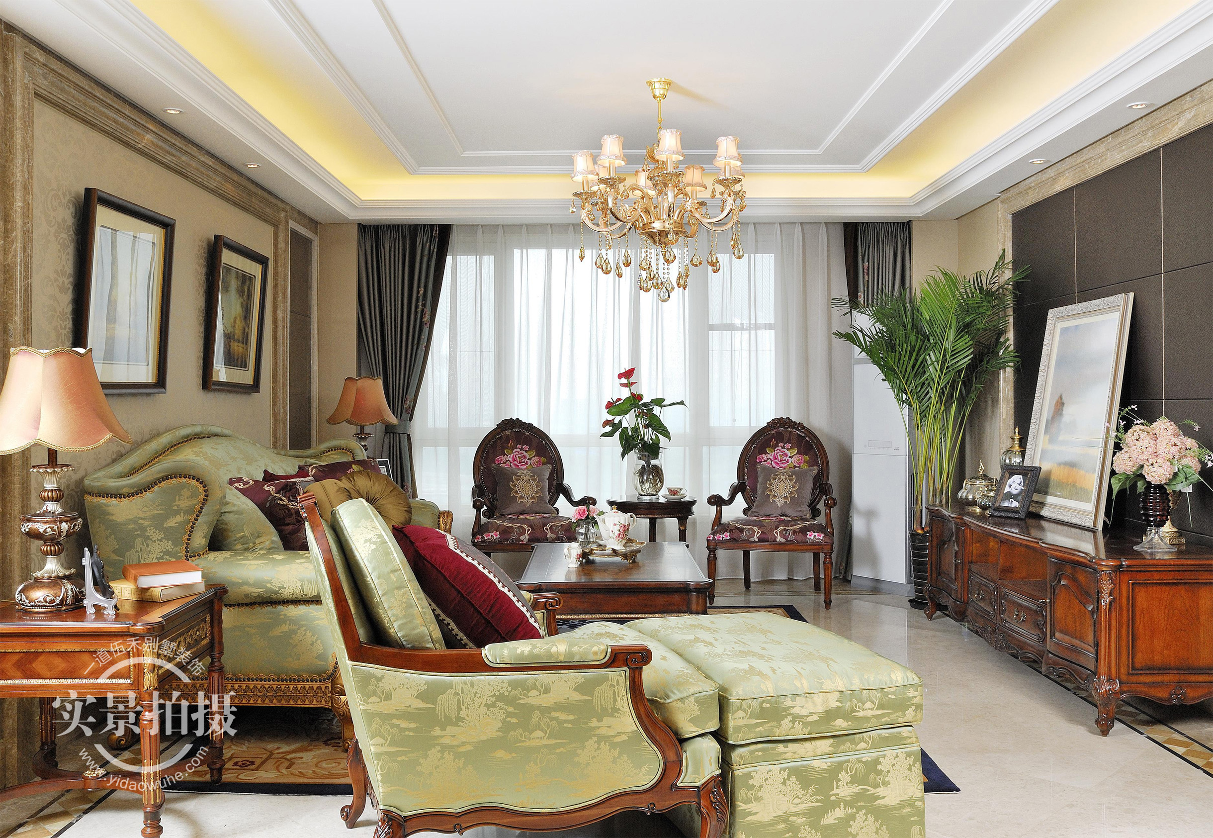 简约 法式风格 三居 客厅图片来自别墅设计师杨洋在古典华贵法式--橡树湾装修设计的分享