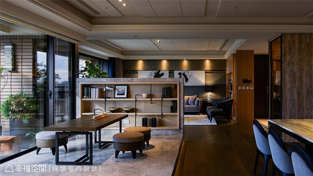 装修风格 装修设计 居家风格 居家设计 公寓 餐厅图片来自幸福空间在360平，多元材质运用！的分享
