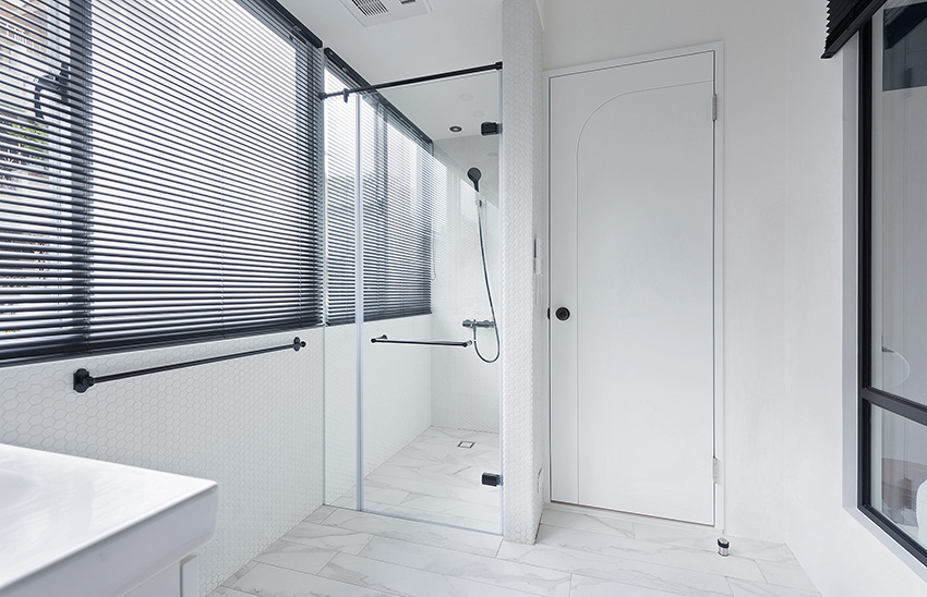120 简约 卫生间图片来自别墅设计师杨洋在二居极简风格设计的分享