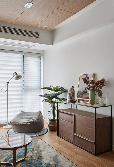 客厅图片来自家装大管家在内外通透 98平现代简约舒适3居的分享