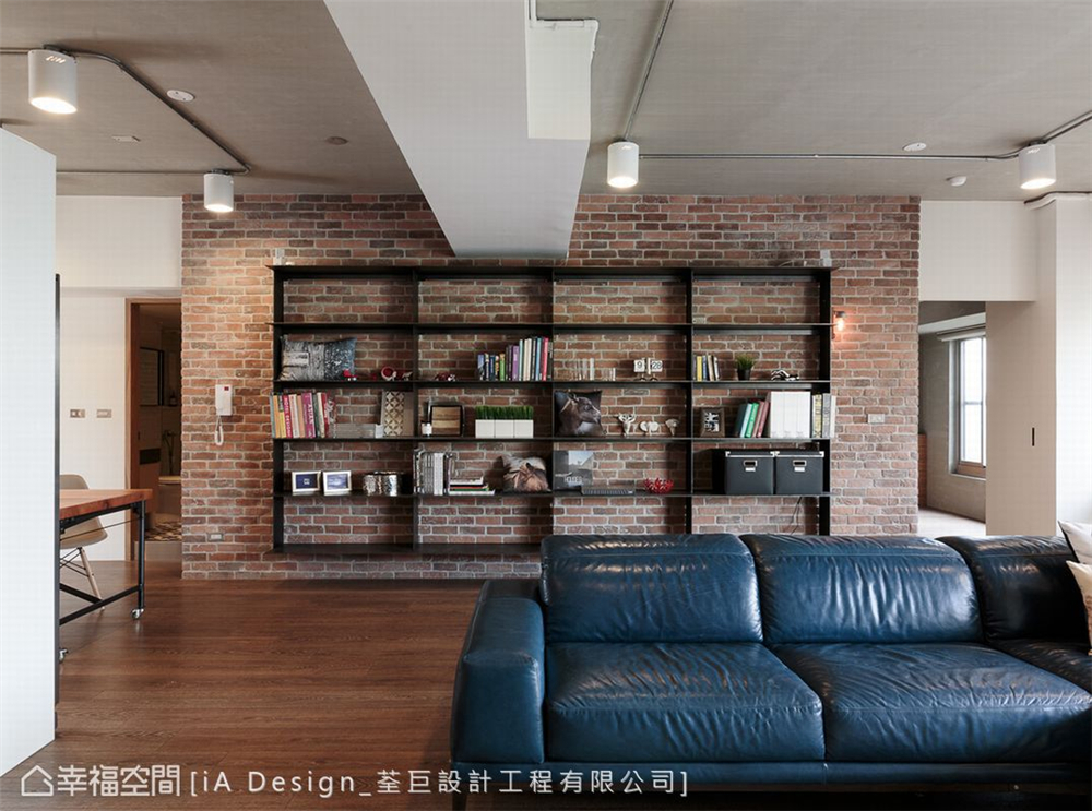 混搭 装修风格 装修设计 客厅图片来自幸福空间在165平，开放微工业风单身宅！的分享