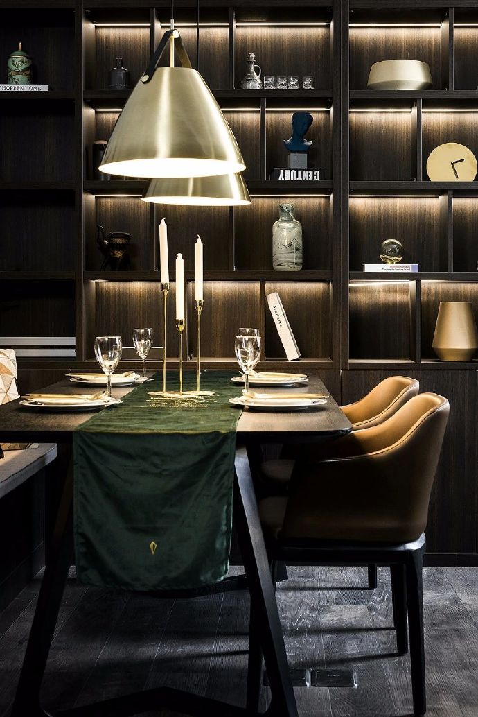 欧式 二居 餐厅图片来自言白设计在黑夜的分享