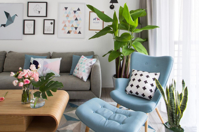 简约 二居 客厅图片来自言白设计在简单的家具的分享