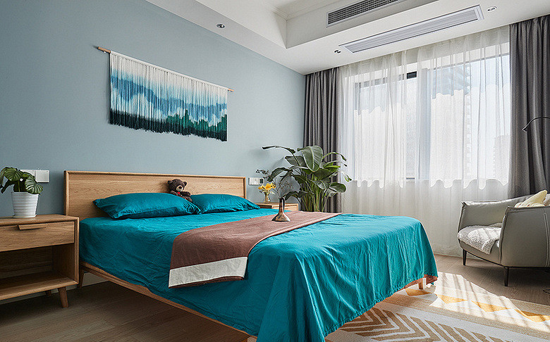 卧室图片来自家装大管家在极简的舒适 98平北欧风格空间的分享