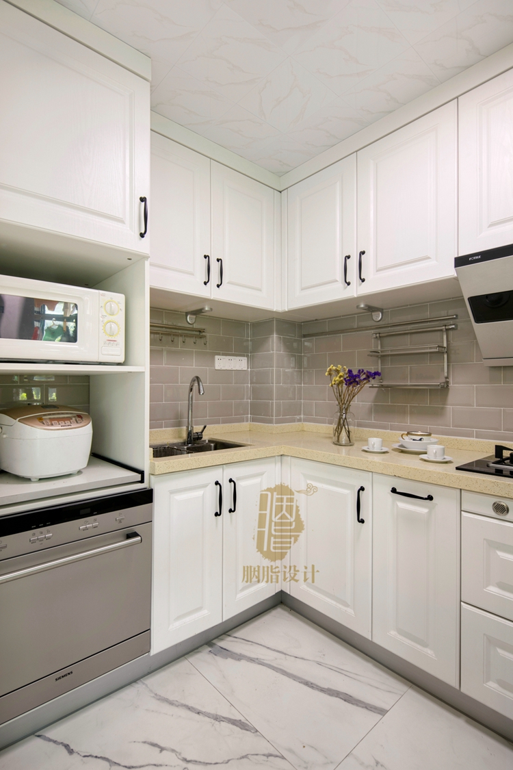 三居 旧房改造 胭脂设计 装修设计 厨房图片来自设计师胭脂在现代美式 乐彼之园的分享