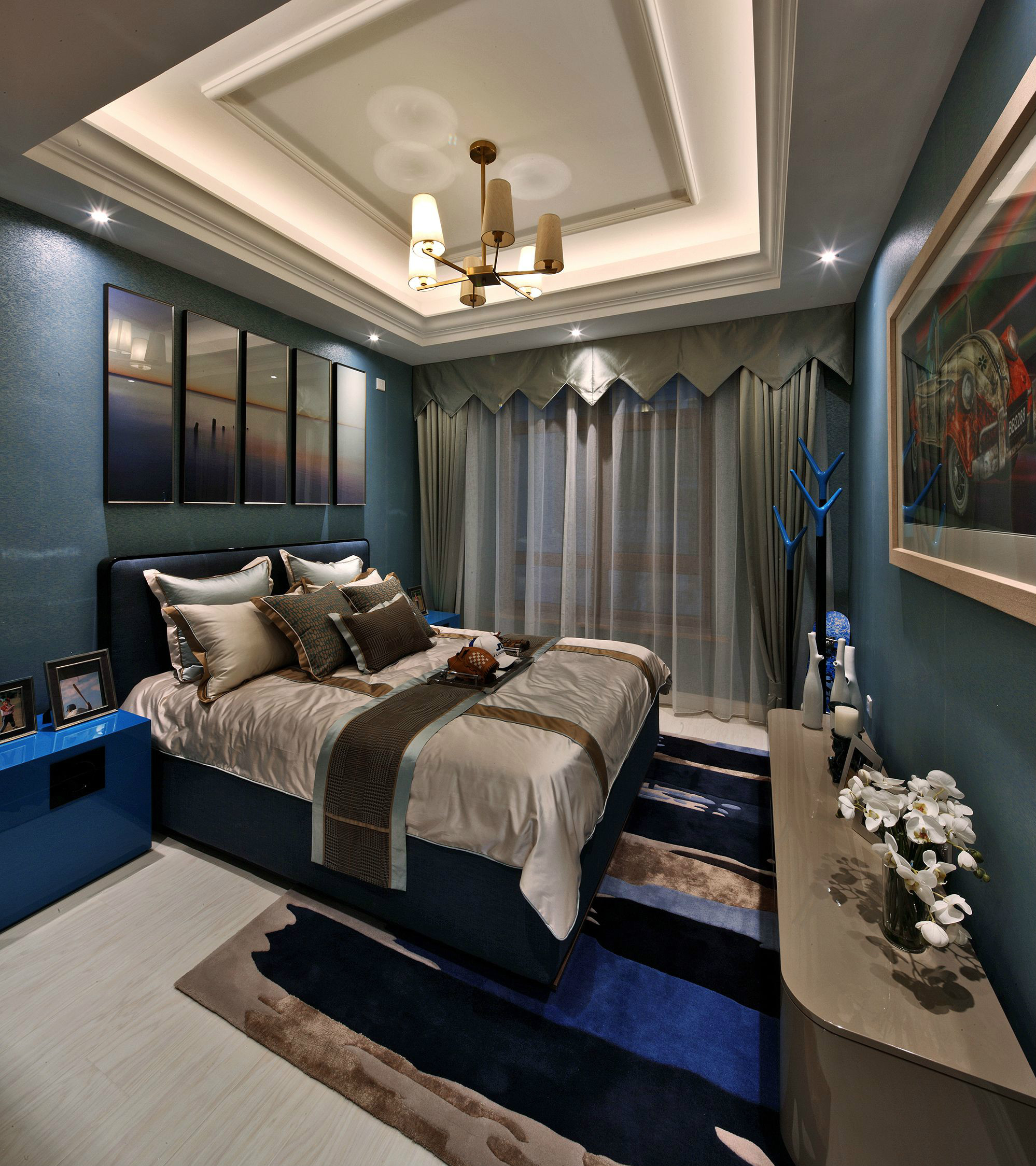 新古典 别墅 跃层 复式 大户型 80后 小资 卧室图片来自高度国际姚吉智在317平米古典别墅走心的设计的分享