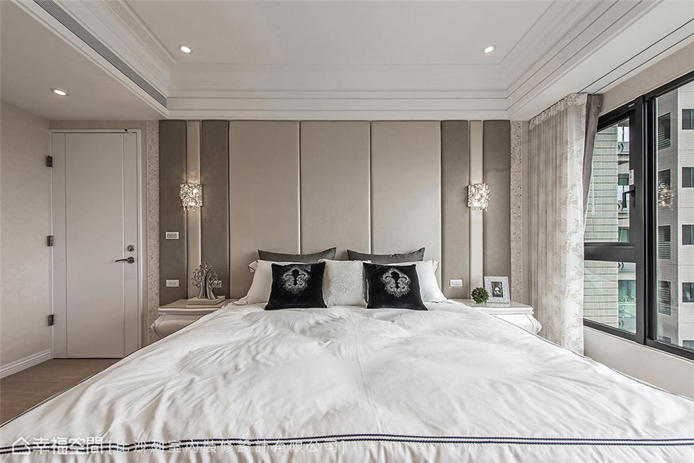 装修风格 装修设计 新古典 时尚居家 卧室图片来自幸福空间在136平，独树一帜 现代古典新美学的分享