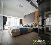 【深圳漾空间设计有限公司VX13922880680】卧室以暖色调为主，灵活运用木色、暖灰和蓝色的搭配，打造了一个温馨助眠的空间。