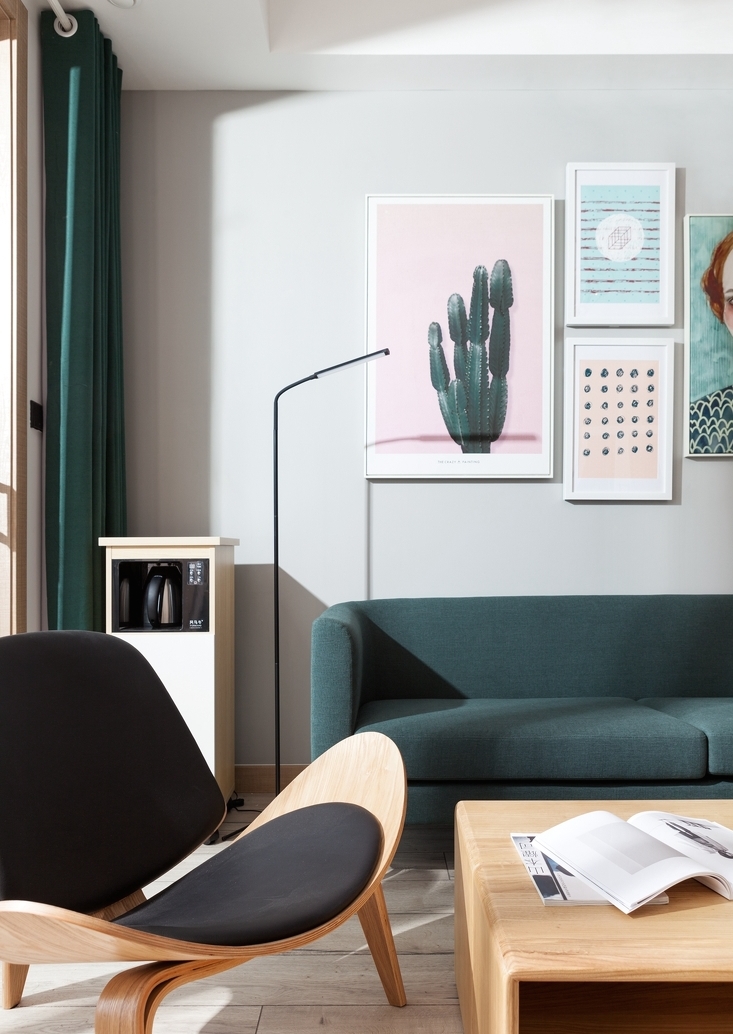 三居 欧式 客厅图片来自言白设计在舒心美居的分享