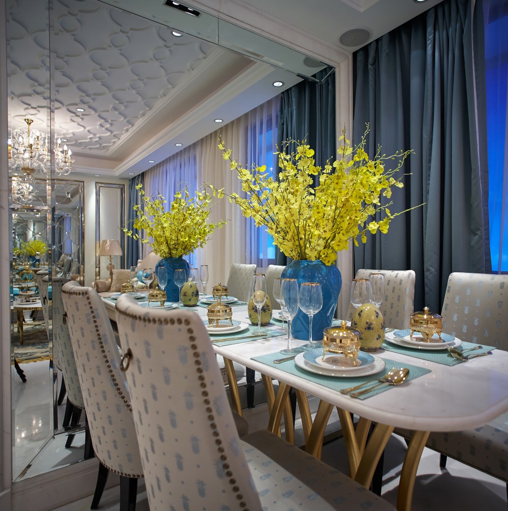欧式 复式 跃层 大户型 别墅 80后 小资 餐厅图片来自高度国际姚吉智在186平米简约欧式时尚浪漫温馨家的分享