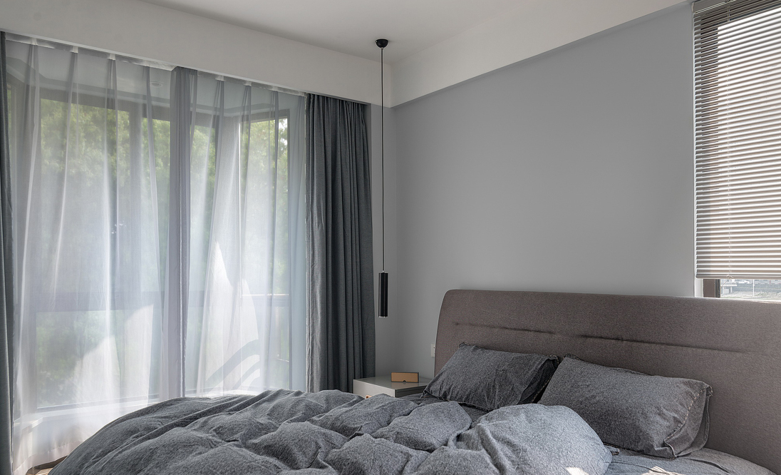 三居 北欧 卧室图片来自言白设计在黑灰的分享