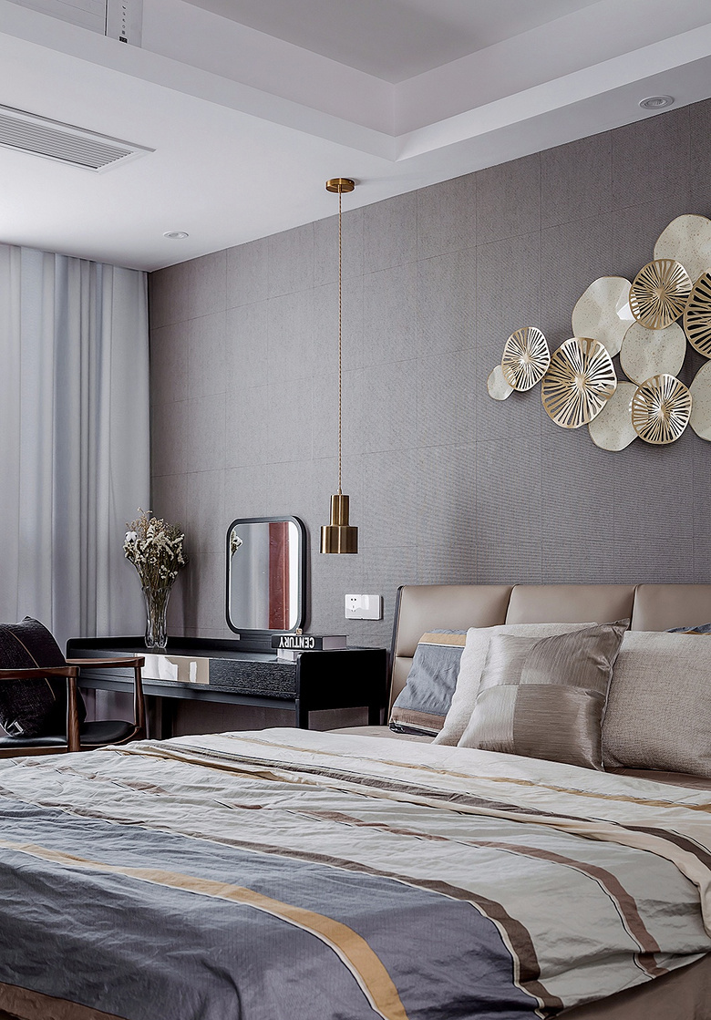卧室图片来自家装大管家在89平现代北欧空间 美到心坎里的分享