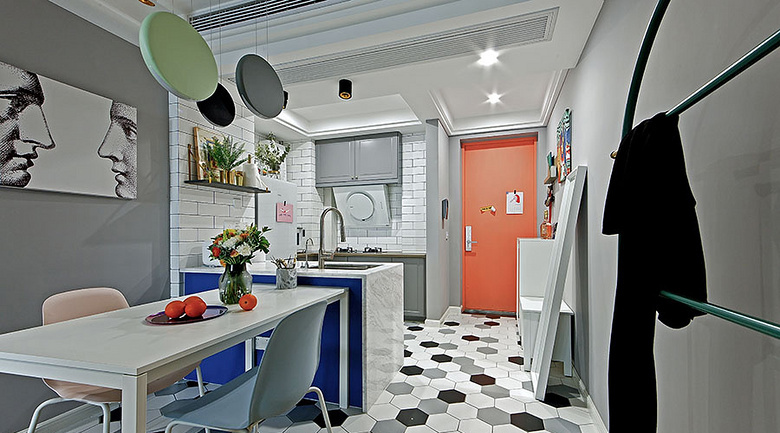 餐厅图片来自家装大管家在89平现代摩登空间 极简主义设计的分享