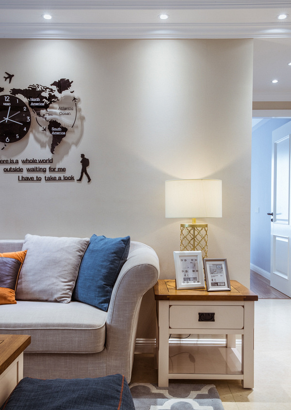 客厅图片来自家装大管家在清新明亮 123平现代美式雅致3居的分享
