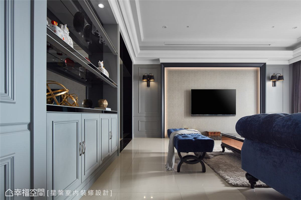 新古典 装修设计 标准格局 客厅图片来自幸福空间在165平，完美诠释混搭经典的分享