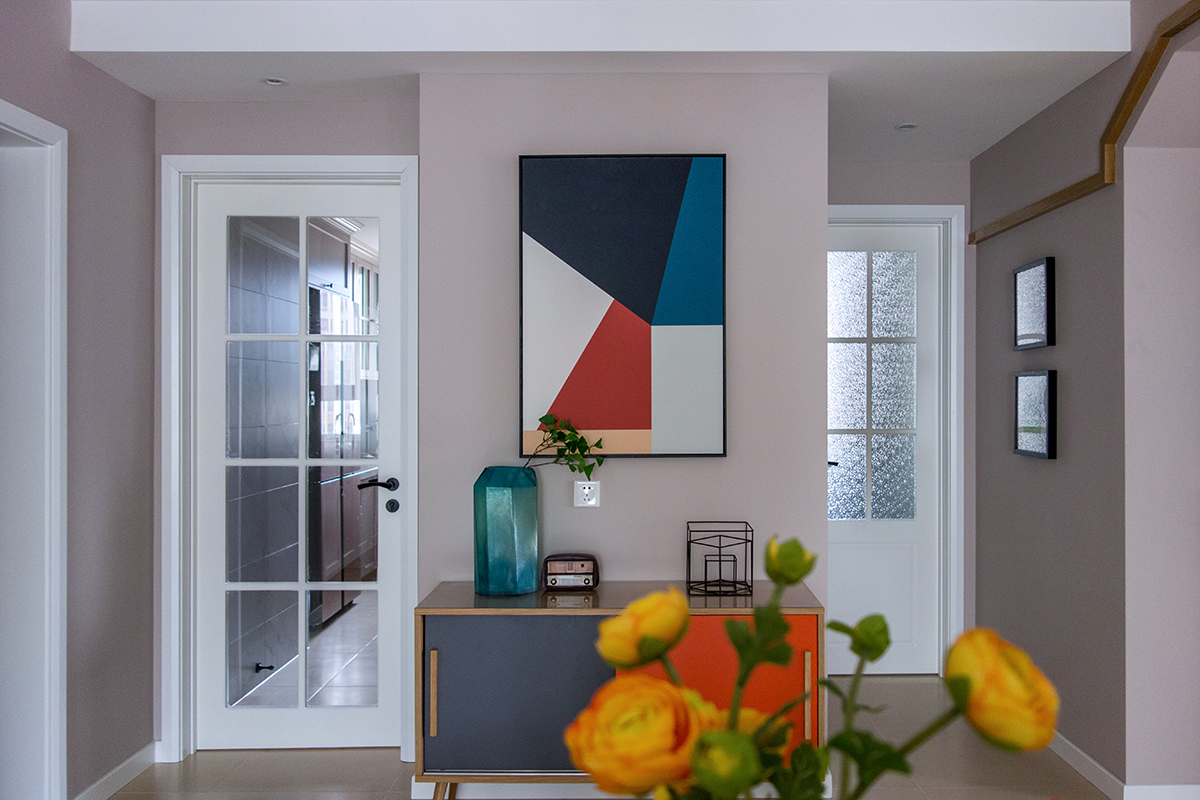 客厅图片来自西安紫苹果装饰工程有限公司在120平简约的分享