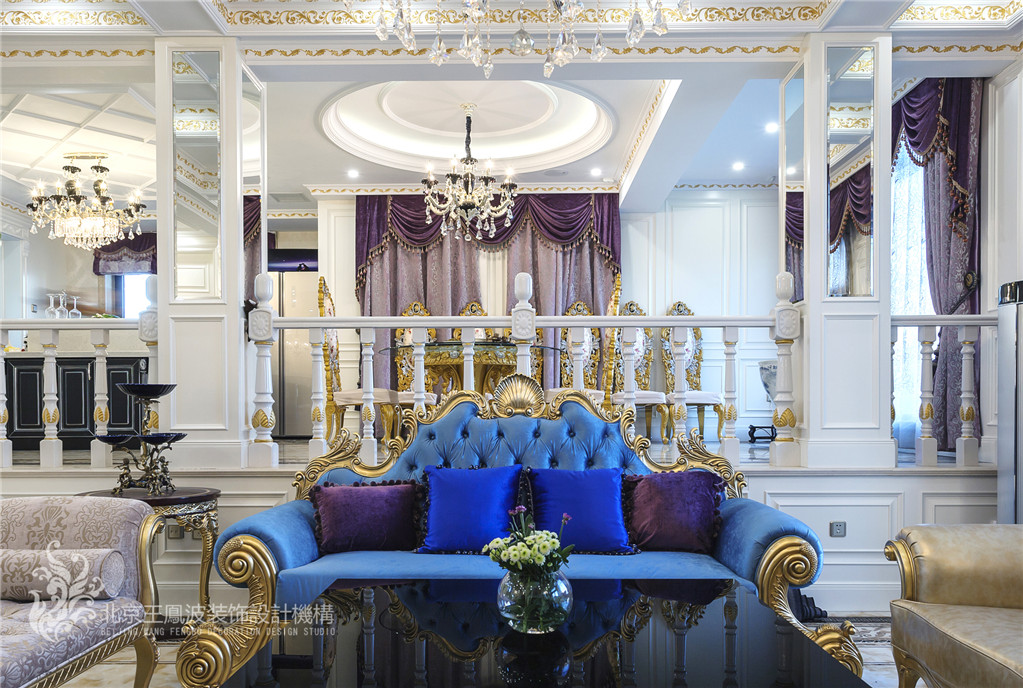 客厅图片来自王凤波设计机构在法式风格别墅碧桂园的分享