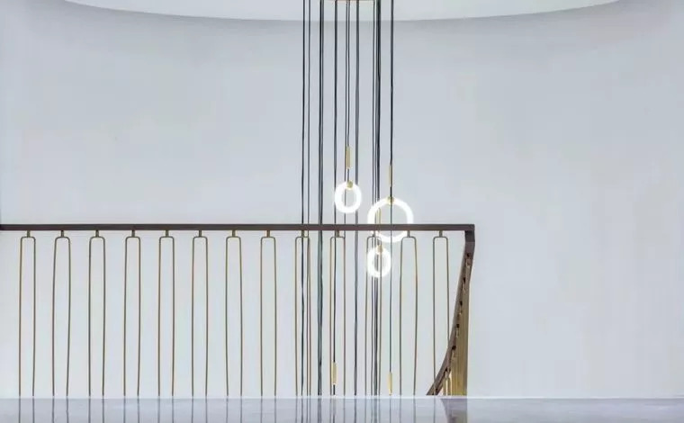 Loft 工装 婚纱店 私人订制 全案设计 全包 鹏友百年 其他图片来自鹏友百年装饰在高级灰婚纱店设计,美得如此精致的分享