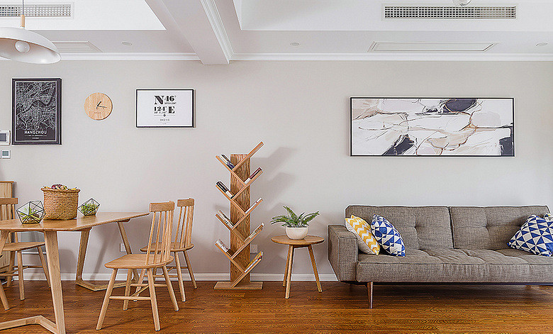 客厅图片来自家装大管家在温暖就好 108平现代简约舒适3居的分享
