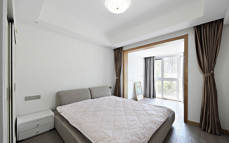 卧室图片来自家装大管家在暖暖生活 108平新中式雅致3居的分享