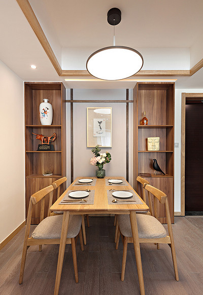 餐厅图片来自家装大管家在暖暖生活 108平新中式雅致3居的分享