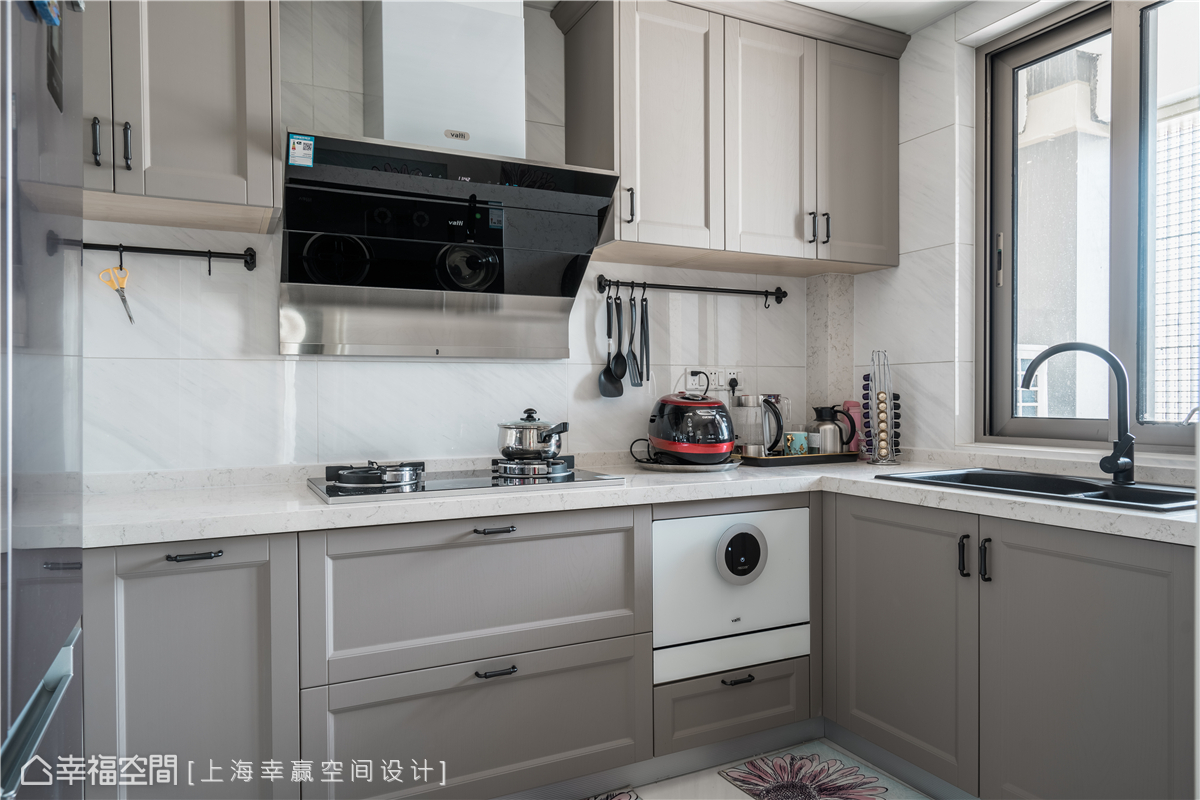 幸福空间 幸赢空间 装修设计 白领 收纳 80后 小资 室内设计 上海装修 厨房图片来自幸福空间在106平，重拟空间比例享受好时光的分享