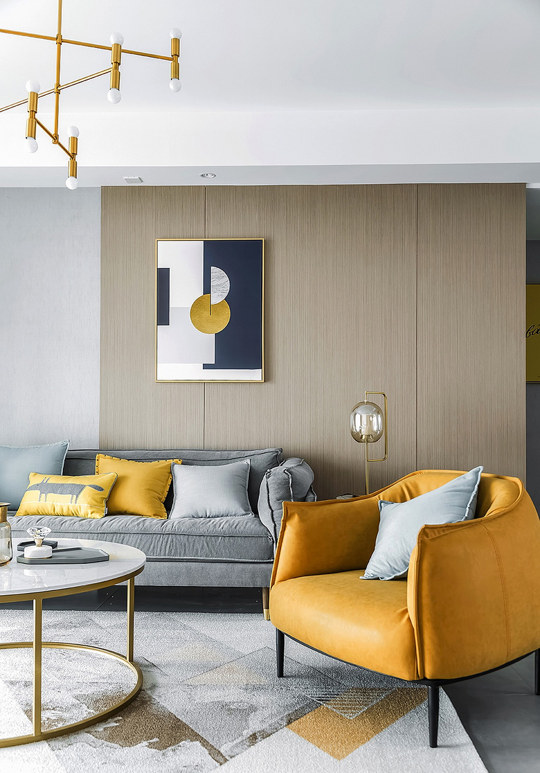 客厅图片来自家装大管家在130平撞色现代3居 时尚优雅活力的分享