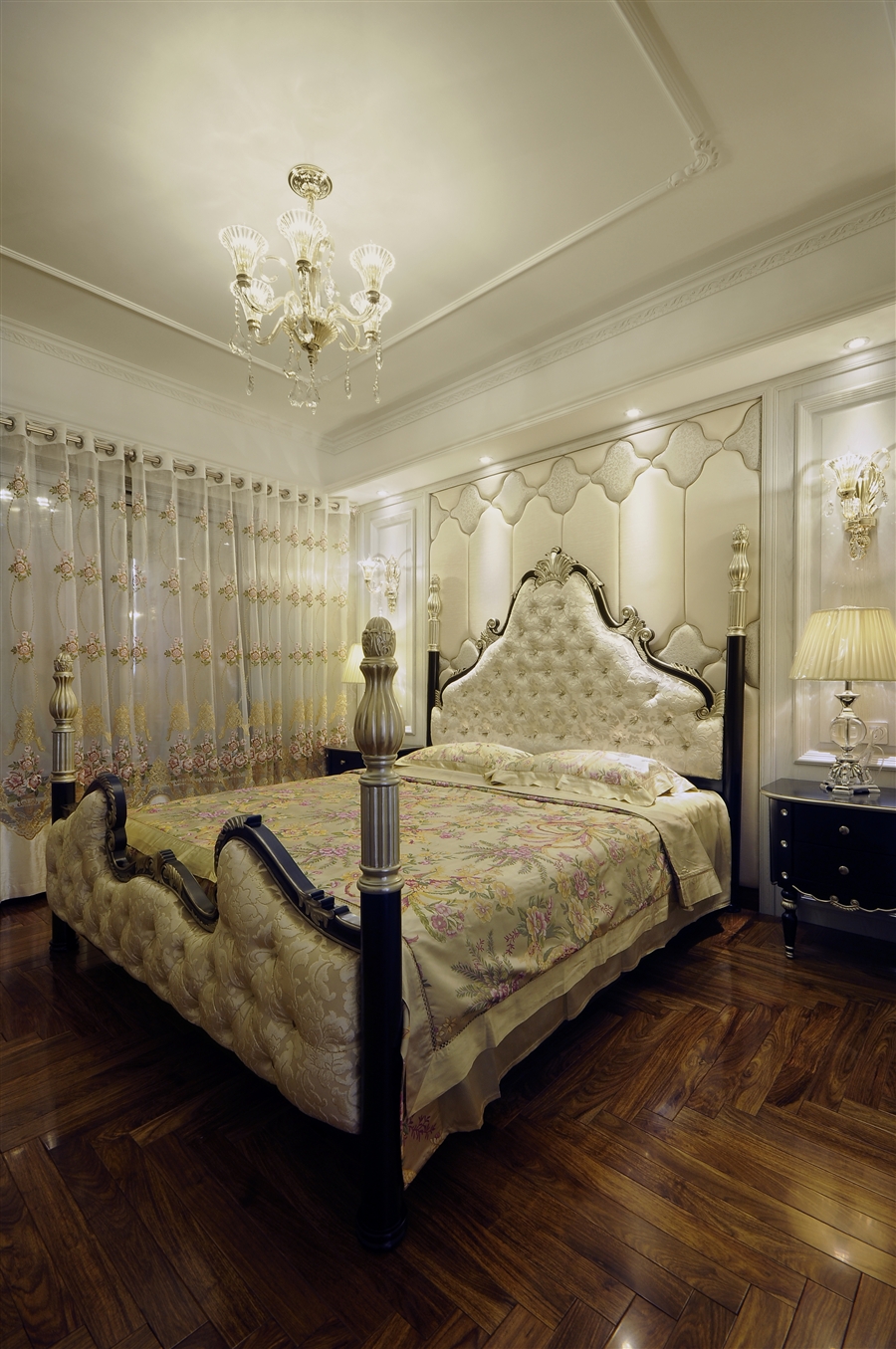 欧式 田园 收纳 卧室图片来自鸿扬家装武汉分公司在凡尔赛风168平-鸿扬家装的分享