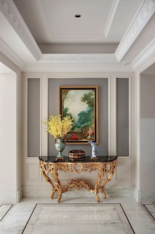 客厅图片来自品川室内设计在品川设计丨奢宅、气度的分享