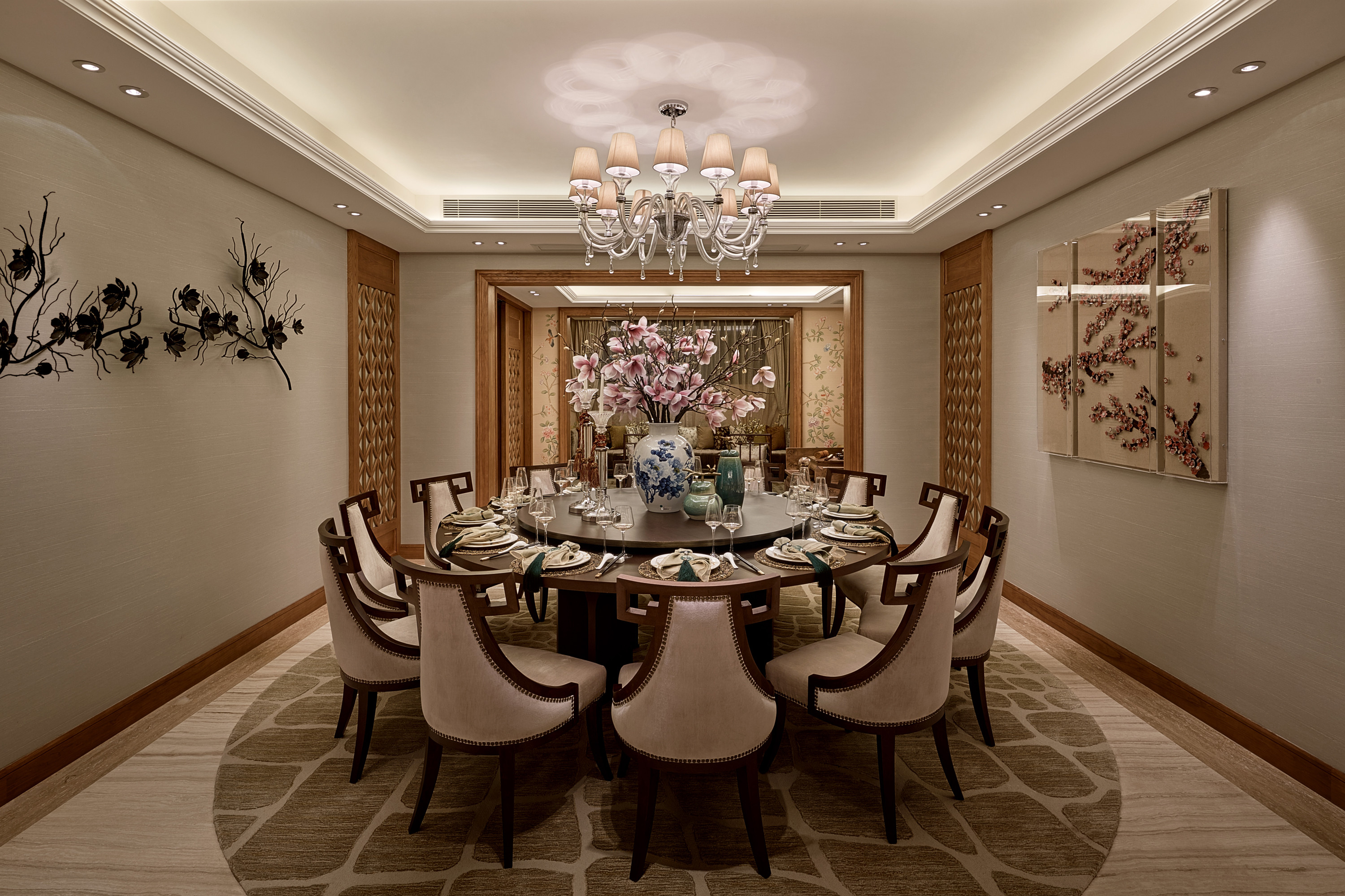 泗泾颐景园 别墅装修 中式风格 别墅设计师 餐厅图片来自腾龙设计在中式风格别墅设计案例展示的分享