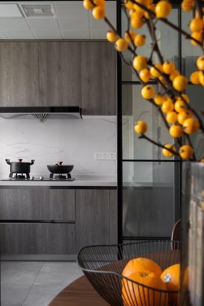 三居 厨房图片来自云南俊雅装饰工程有限公司在紫香园的分享