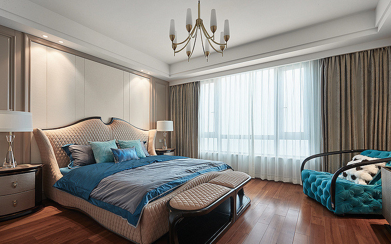 卧室图片来自家装大管家在都市新贵 190平轻奢后现代4居室的分享