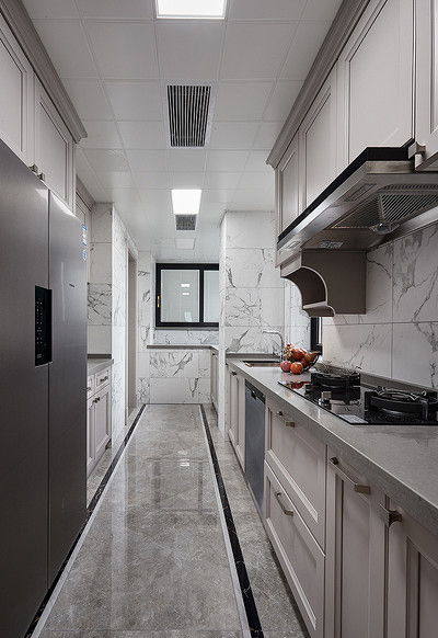 厨房图片来自家装大管家在都市新贵 190平轻奢后现代4居室的分享