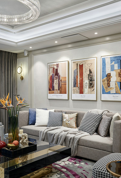 客厅图片来自家装大管家在135平端庄优雅3居 休闲舒适氛围的分享