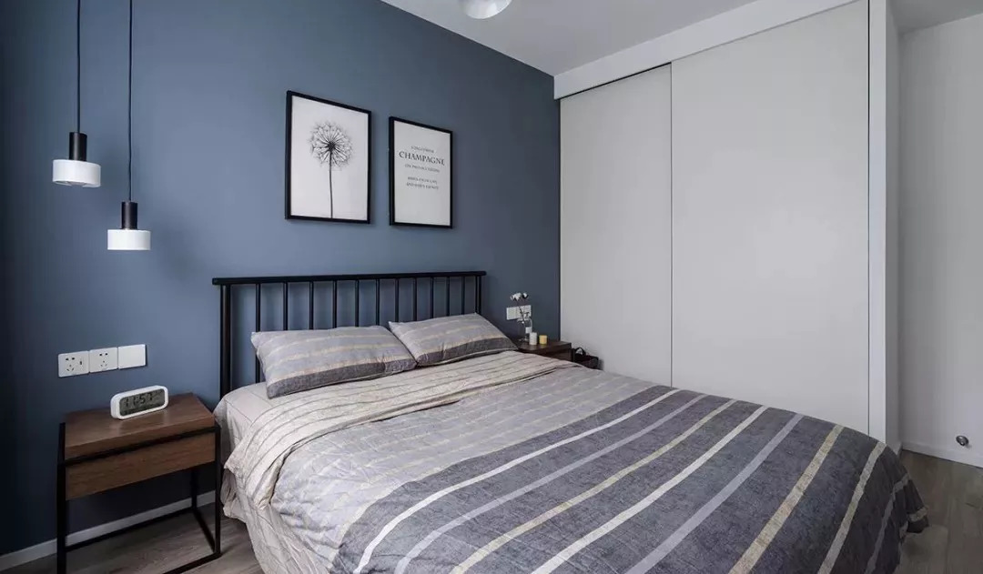 北欧 翻新 简约 全包 全案设计 卧室图片来自鹏友百年装饰在灰蓝色北欧风，比高级灰还有范的分享