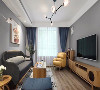 客厅铺设复合地板，配合灰色墙布，选择成套统一家具，整体简约实用