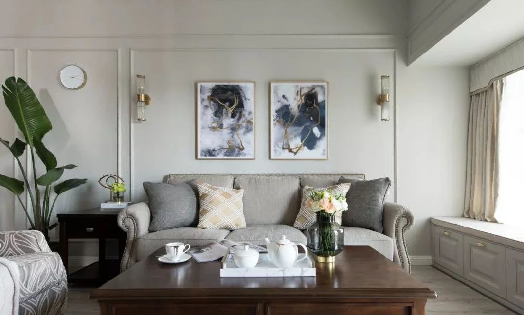 客厅图片来自鹏友百年装饰在简美刚需宅 空间优雅不厚重的分享