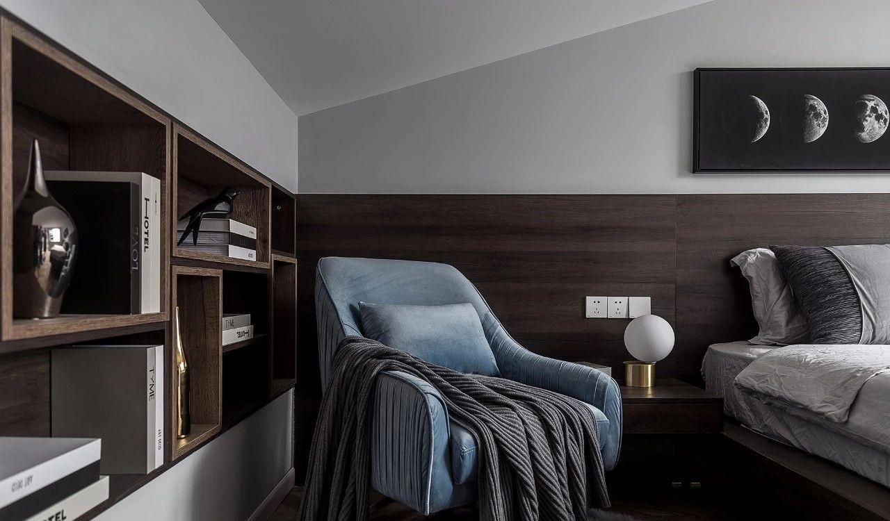 现代 混搭 全案设计 基装 重庆家装 卧室图片来自鹏友百年装饰在黑白灰现代三室的分享