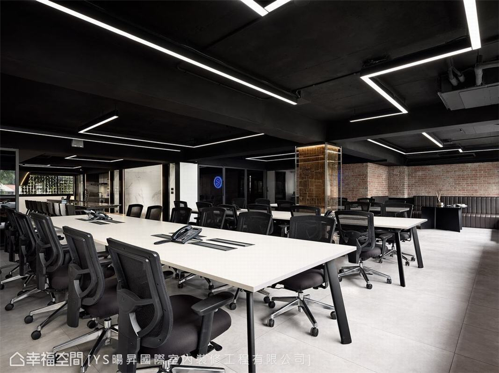 装修设计 装修完成 现代风格 办公空间 其他图片来自幸福空间在231平，线性美学办公空间的分享