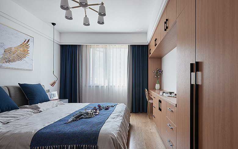 卧室图片来自家装大管家在140平雅致北欧3居 专享静谧时光的分享