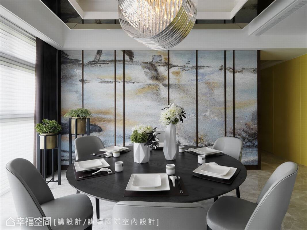 装修设计 装修完成 现代风格 餐厅图片来自幸福空间在231平，优雅灰紫调景观宅的分享
