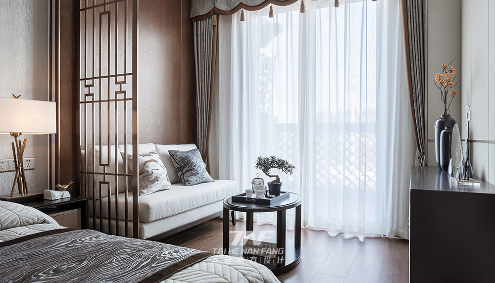 王五平设计 样板房设计 卧室图片来自王五平设计在广西钟山彰泰城--雅奢东方的分享