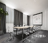 会议室延续了简约风格，充满生机的绿植，在素色空间下发挥出极强的存在感。
