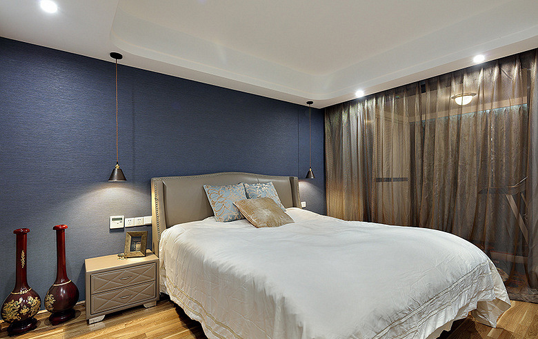 卧室图片来自家装大管家在明亮恬静 95平现代混搭舒适两居的分享