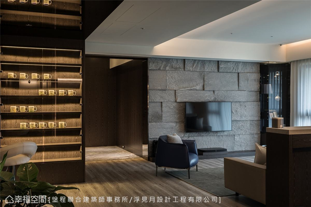 装修设计 装修完成 现代风格 客厅图片来自幸福空间在205平，沉砌-砌筑生活的态度的分享