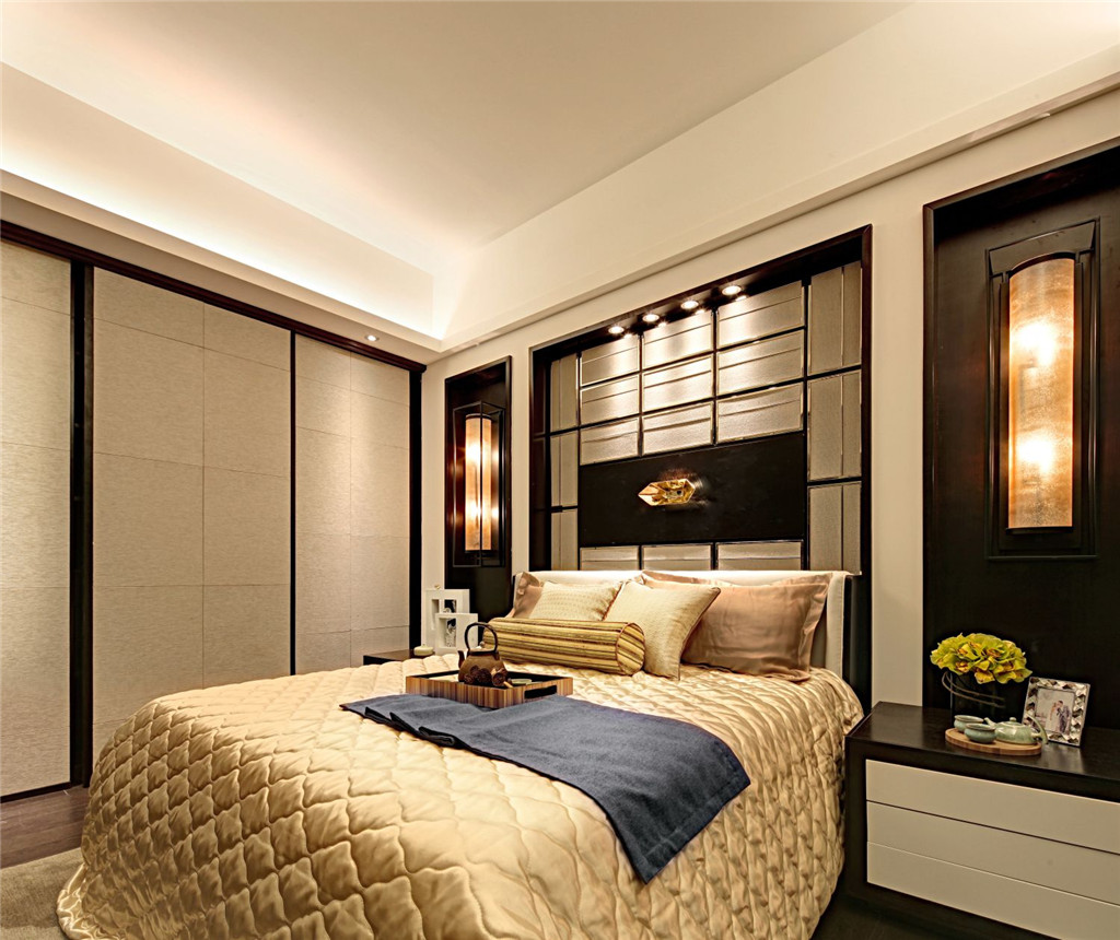 中式 三居 收纳 旧房改造 80后 小资 卧室图片来自北京今朝装饰在中式三居室的分享