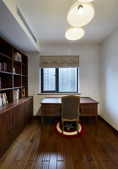 书房图片来自家装大管家在向往生活 126平美式混搭舒适3居的分享
