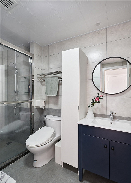 卫生间图片来自家装大管家在91平北欧舒适居 简洁大方又耐看的分享