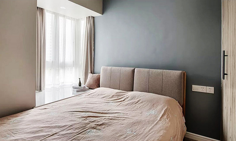 卧室图片来自家装大管家在57平北欧混搭空间 简简单单生活的分享